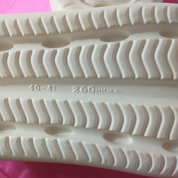 Kids White Sandals - Picture 5 of 6